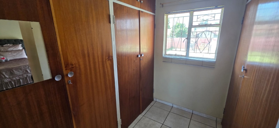 4 Bedroom Property for Sale in Meiringspark North West